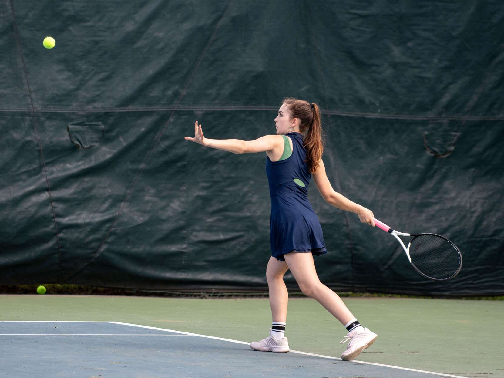 Eagle girls start NWOC tennis 2-0